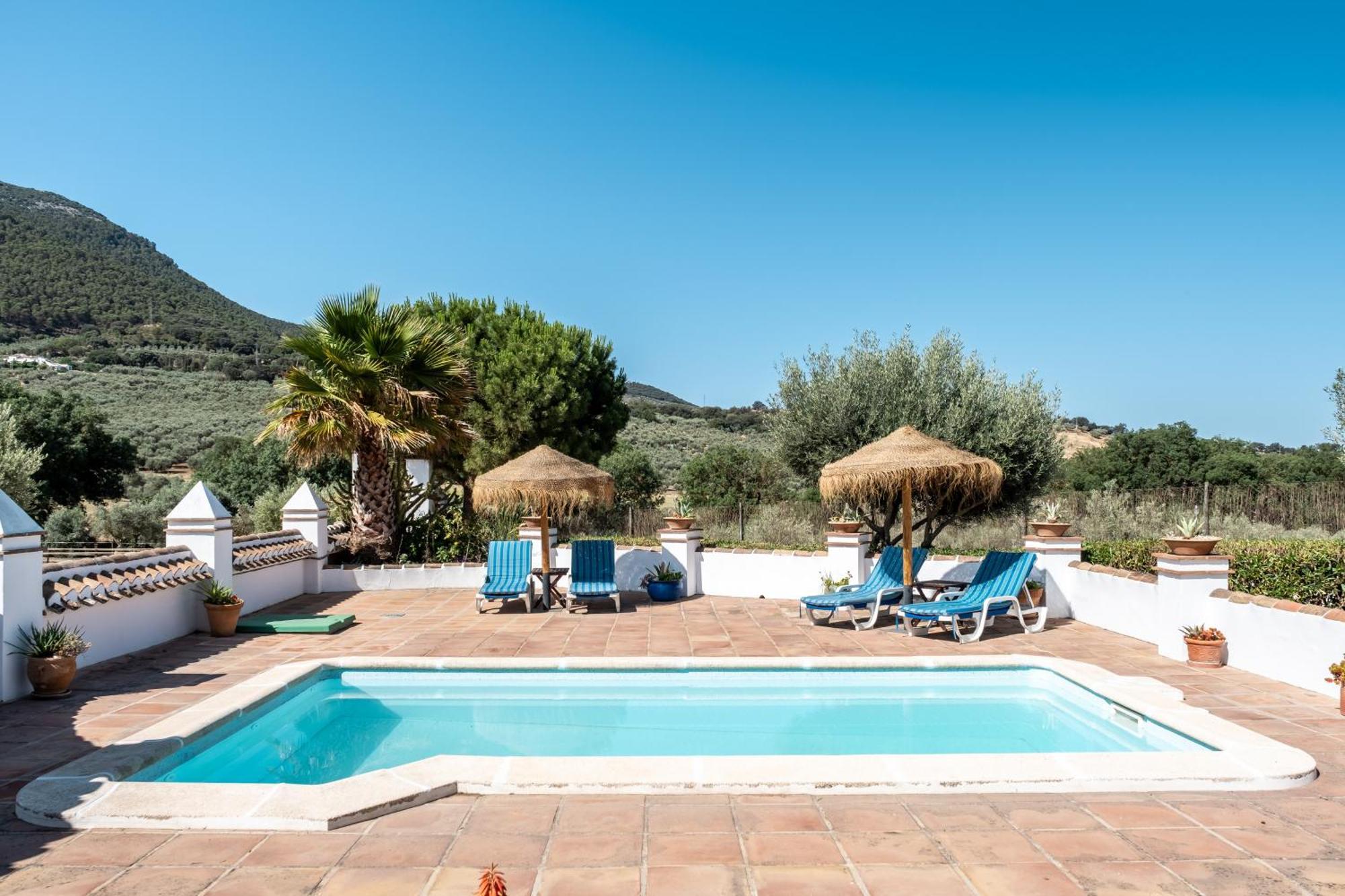 Pasa Fina, Luxury Holiday Retreat Villanueva del Trabuco Luaran gambar