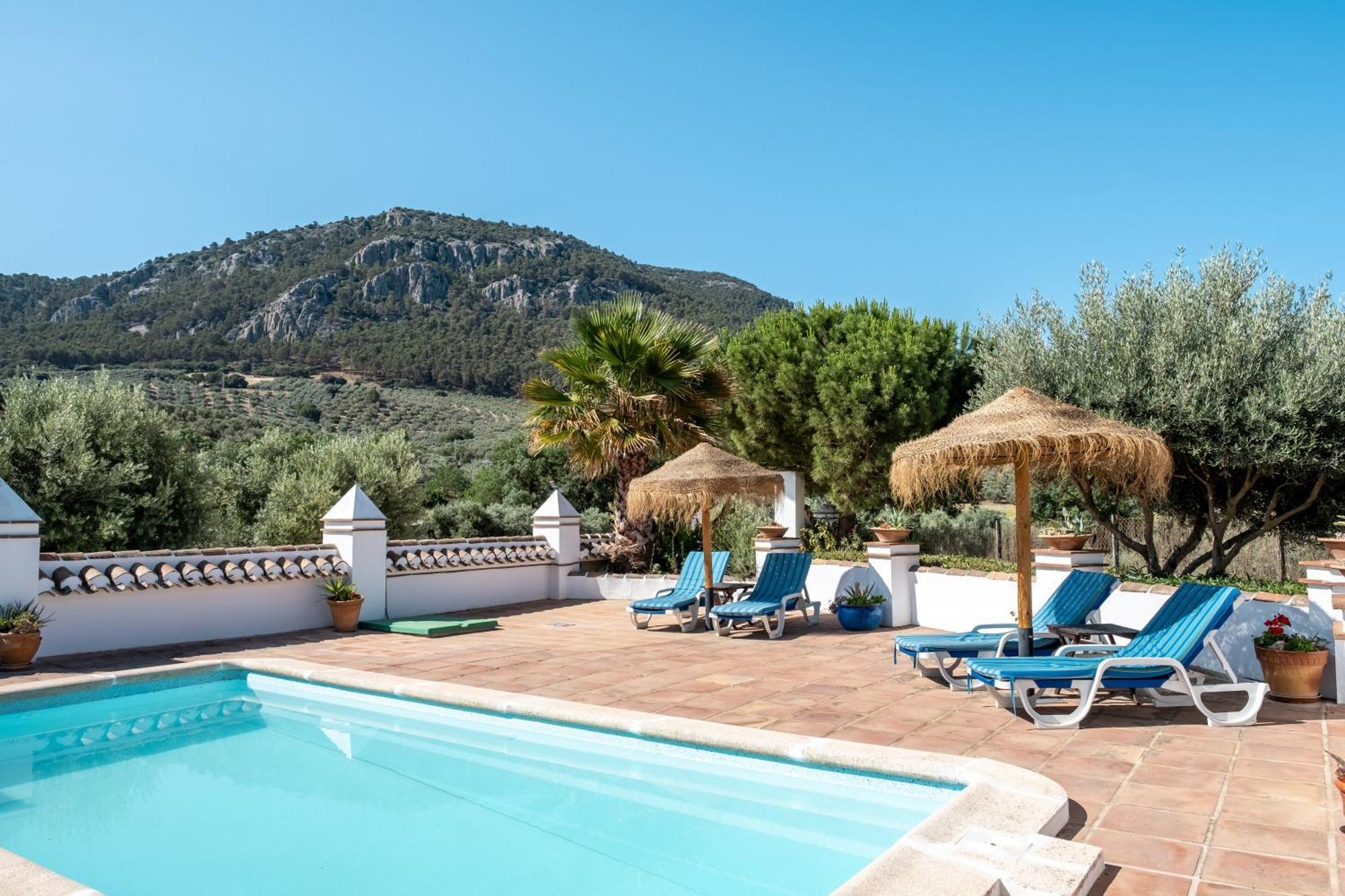 Pasa Fina, Luxury Holiday Retreat Villanueva del Trabuco Luaran gambar